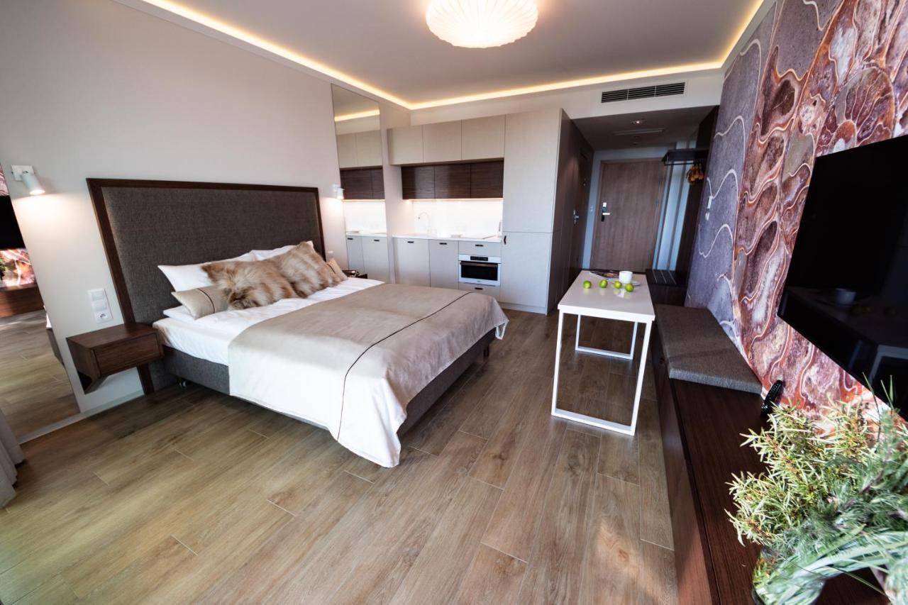 Seaside Park Apartamenty Prywatne Z Widokiem Na Morze Kołobrzeg Esterno foto
